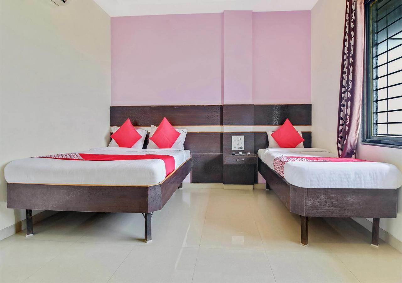 Hotel Wayfare Shirdi Εξωτερικό φωτογραφία