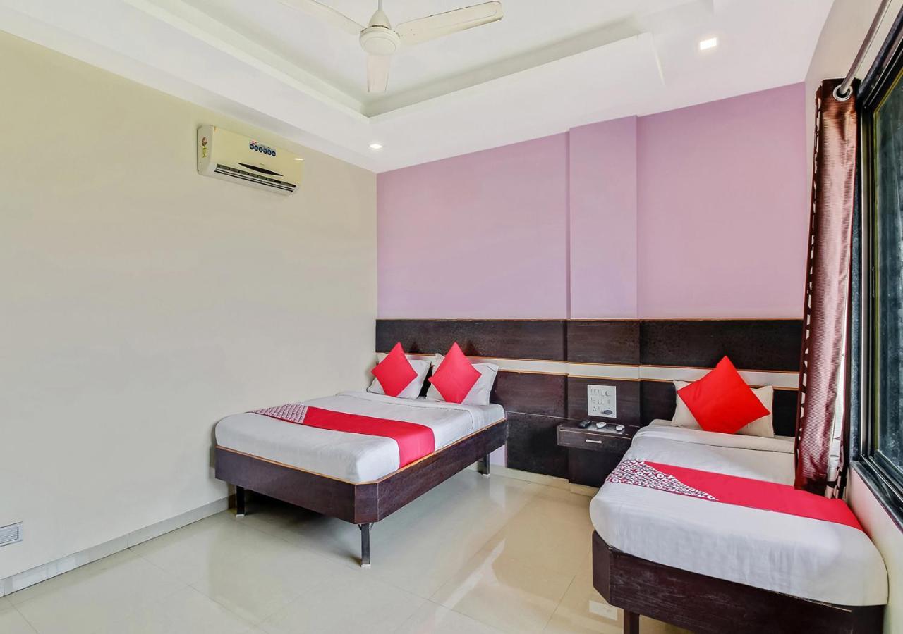 Hotel Wayfare Shirdi Εξωτερικό φωτογραφία