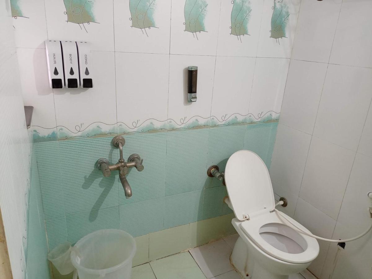 Hotel Wayfare Shirdi Εξωτερικό φωτογραφία